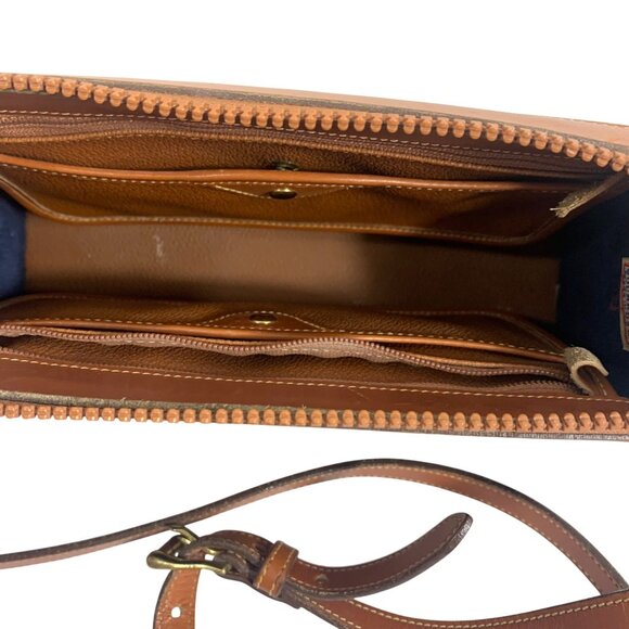 VTG Dooney Bourke Navy Blue / Tan Trim Zip Top Shoulder Crossbody Bag  USA Charm - Picture 11 of 12